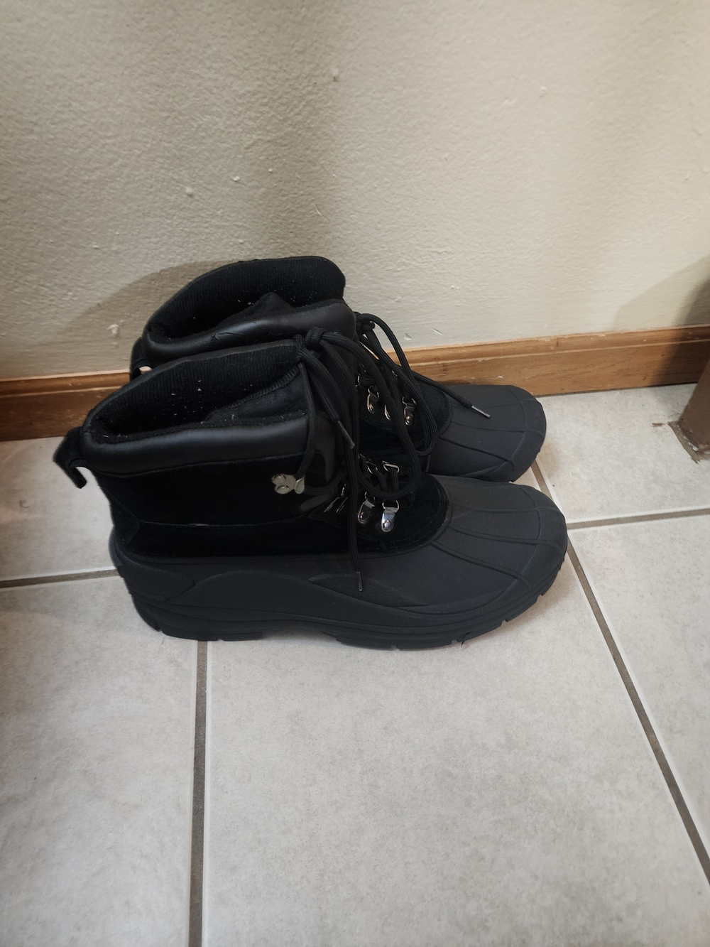 Men's Black Lace-Up Waterproof Winter Boots